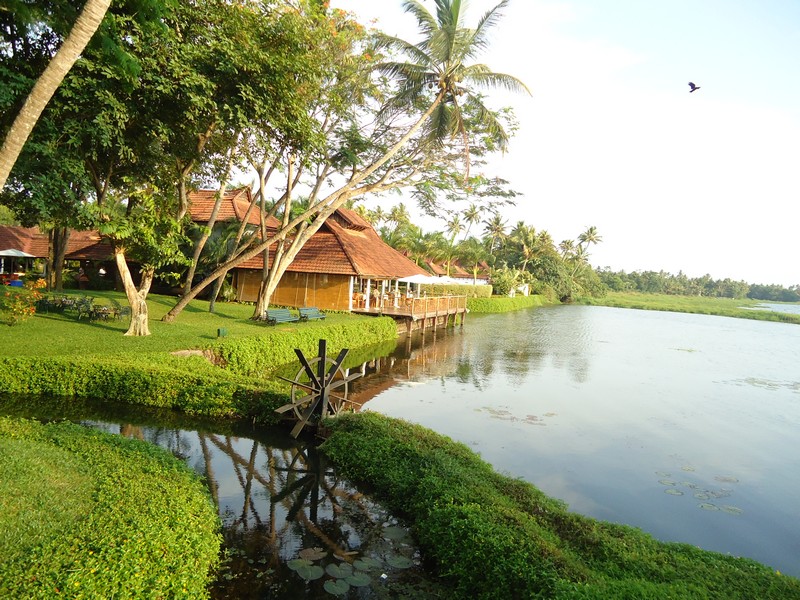 top-10-best-resorts-in-kumarakom-1 Top 10 Best Resorts in Kumarakom