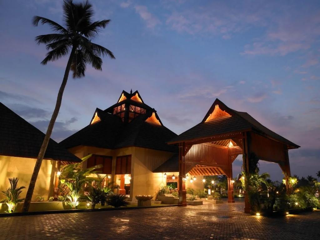 top-10-best-resorts-in-kumarakom-7 Top 10 Best Resorts in Kumarakom